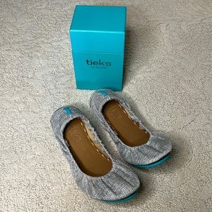Tieks Size 6 Vegan Silverlake Ballet Flats